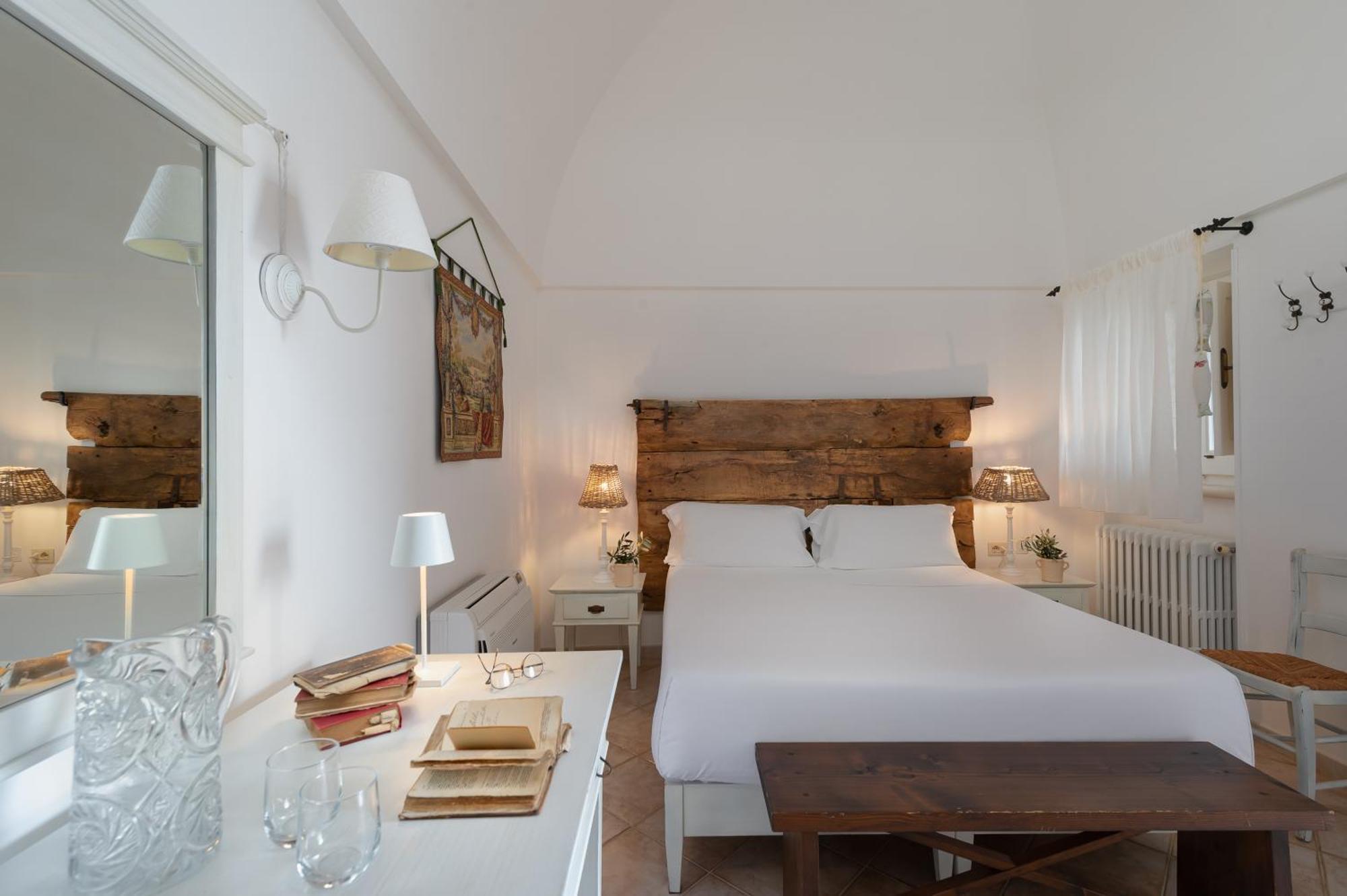 Agriturismo Masseria Aprile โลโกโรตอนโด ภายนอก รูปภาพ